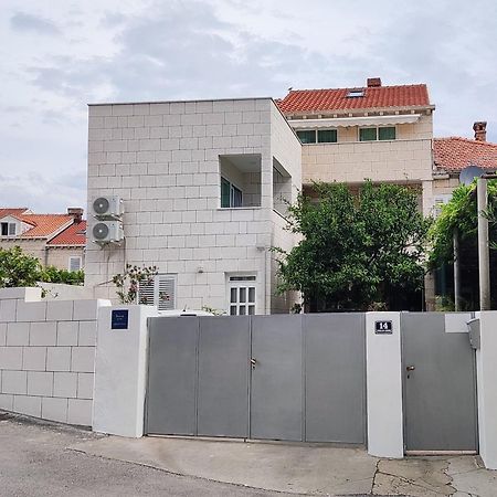 Ava Studio Apartment And Room دوبروفينك المظهر الخارجي الصورة