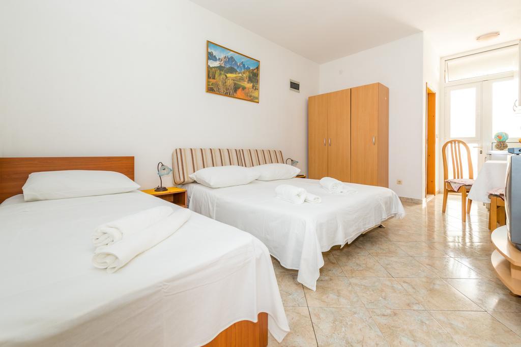 Ava Studio Apartment And Room دوبروفينك الغرفة الصورة